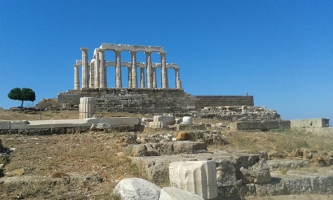 ΕΦΟΡΕΙΑ ΑΡΧΑΙΟΤΗΤΩΝ ΑΝΑΤΟΛΙΚΗΣ ΑΤΤΙΚΗΣ  Στο Ιερό του Ποσειδώνος στο Σούνιο στις 23 Ιουλίου στις 19:30  Συναυλία Αρχαίας Ελληνικής μουσικής με το σύνολο Χρυσέα Φόρμιγξ «Ήχοι αρχαίοι – Μουσικές του σήμερα»