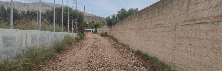 Ξεκίνησε το έργο αποκατάστασης αγροτικών δρόμων στο Δήμο Λαυρεωτικής