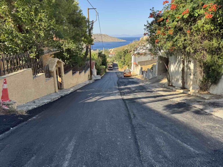 Ασφαλτοστρώσεις στο Δασκαλειό – Συνεχίζονται οι εργασίες οδοποιίας στον Δήμο μας.